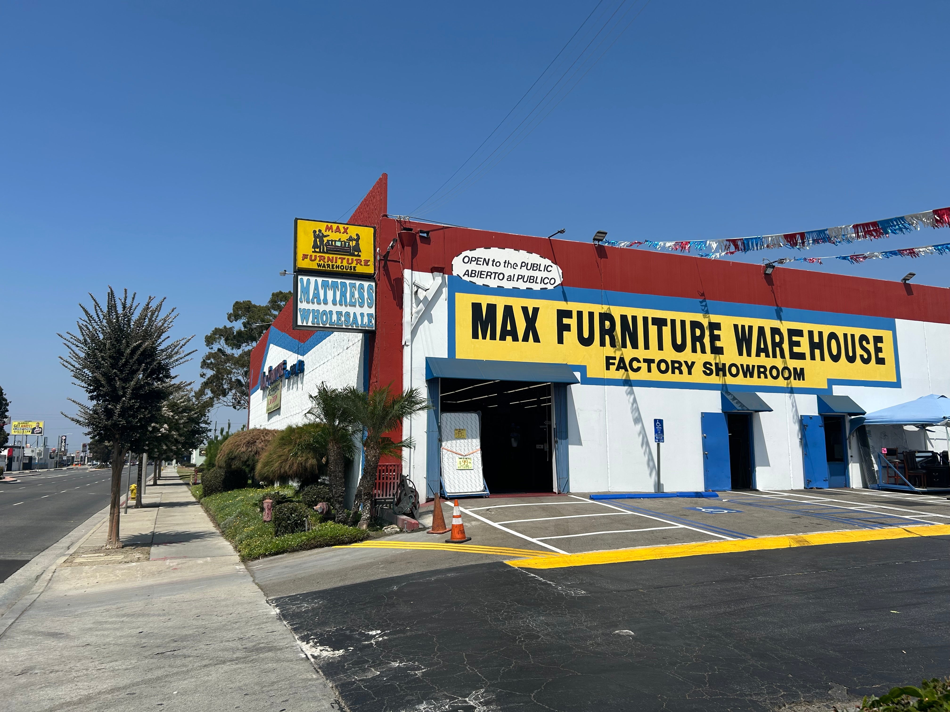 custom-slideshow-image-desktop-block_TWFJMk