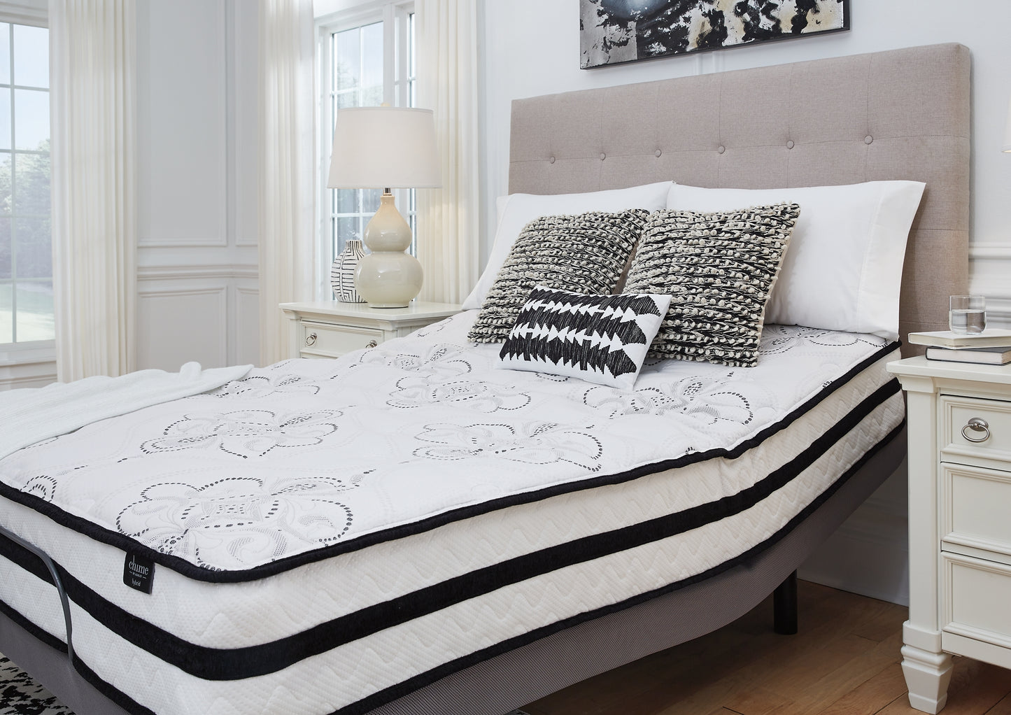 Chime 10 Inch Hybrid  Mattress