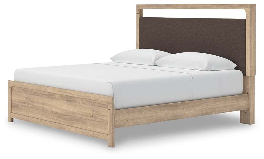 Kinlanni King Upholstered Platform Bed, Dresser, Mirror and Nightstand