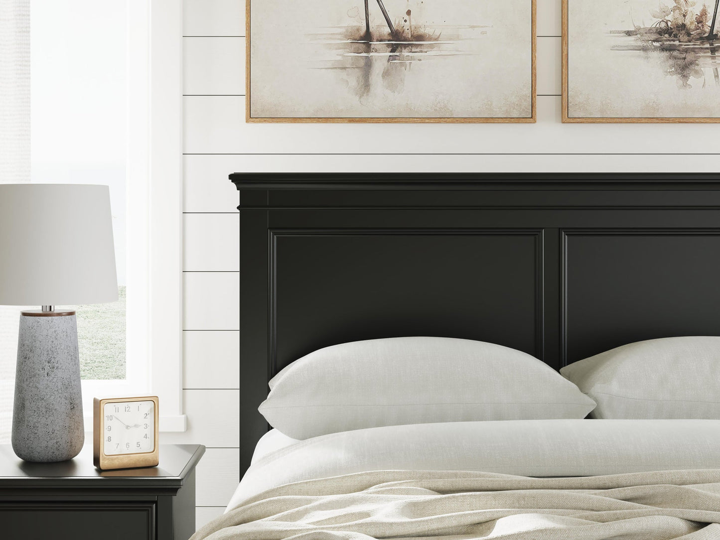 Lanolee Full Panel Storage Bed